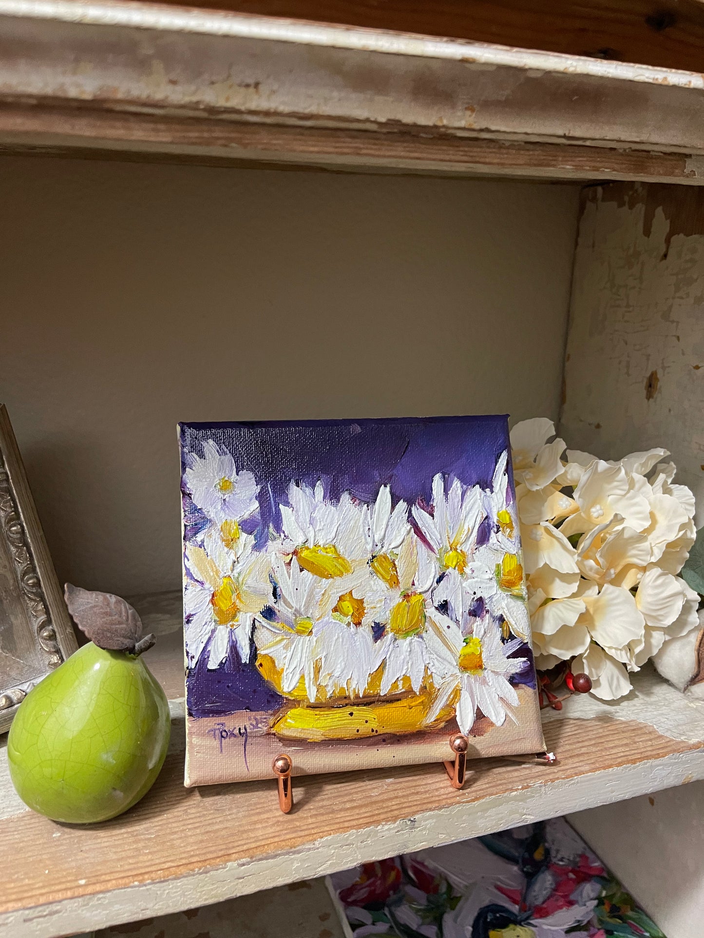 Vase of Daisies-Original Oil Painting Framed