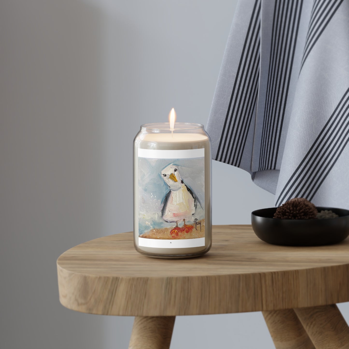 Inquisitive Seagull Scented Candle, 13.75oz