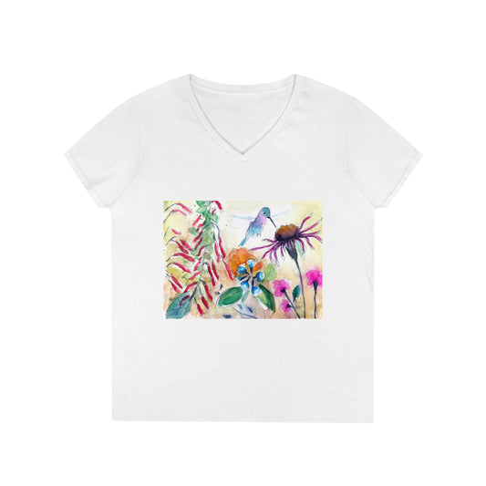Camiseta con cuello en V para mujer Colibrí en el jardín
