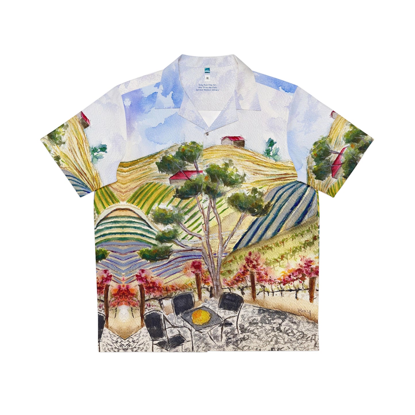 Vista al patio en Gershon Bachus Vintners GBV Camisa hawaiana para hombre