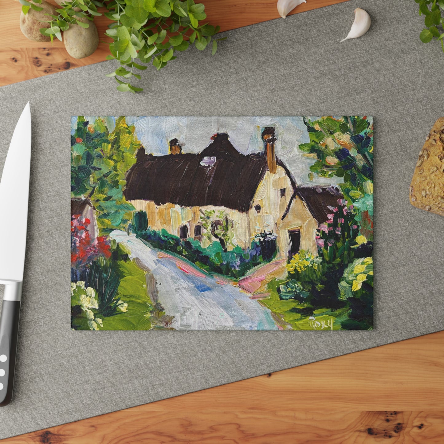 Charming Hideaway Cotswolds Glass Cutting Board