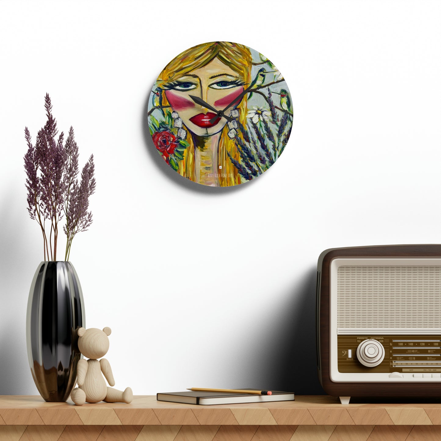Horloge murale en acrylique dame colibri