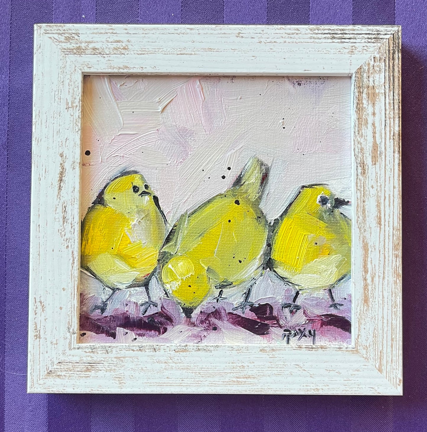 Tres lindos polluelos