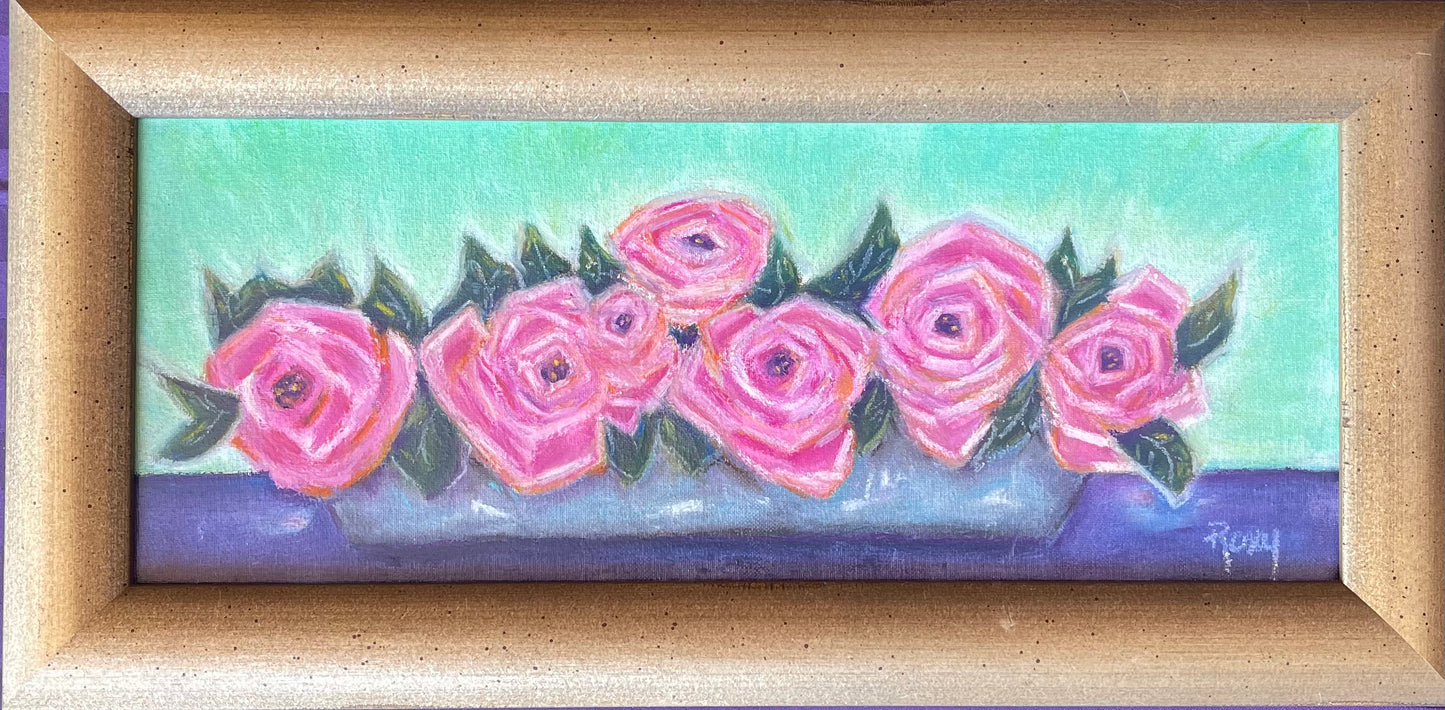 Boîte pleine de roses-Peinture pastel à l’huile originale 8 x 20 encadrée