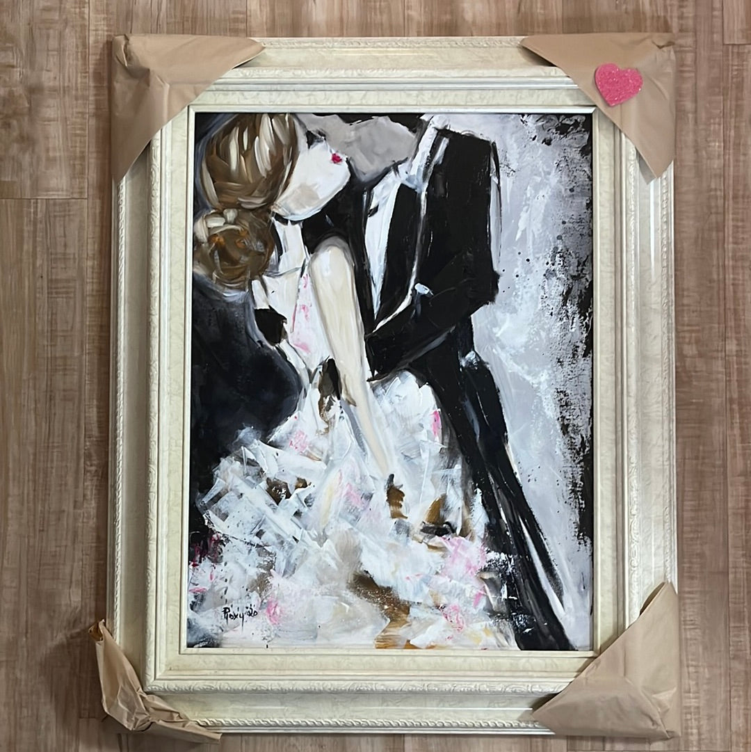 Love-Original Bride and Groom Kissing Peinture encadrée