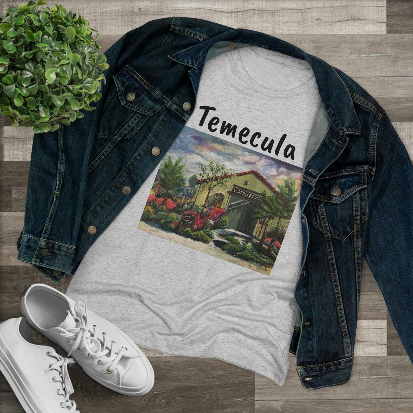 Lorenzi Estate Wines Temecula Women's fitted Triblend Tee  tee shirt