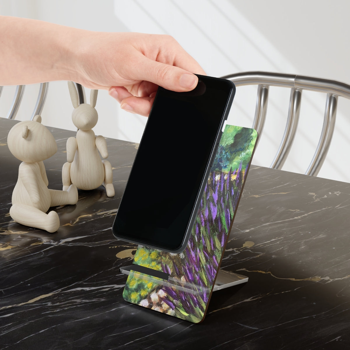 Lavender Garden Phone Stand