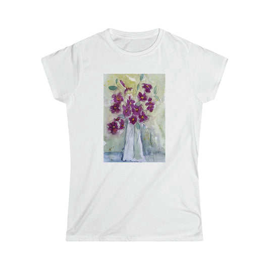 Camiseta semiajustada Softstyle Pink Wildflowers para mujer