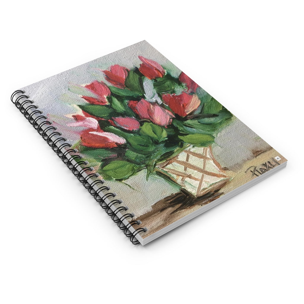 Flores "ciclámenes" en una canasta Cuaderno de espiral